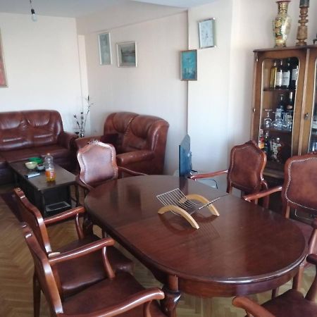 Centar Apartments Skopje Eksteriør billede