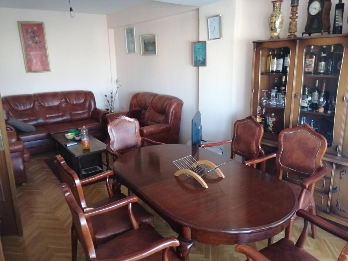Centar Apartments Skopje Eksteriør billede