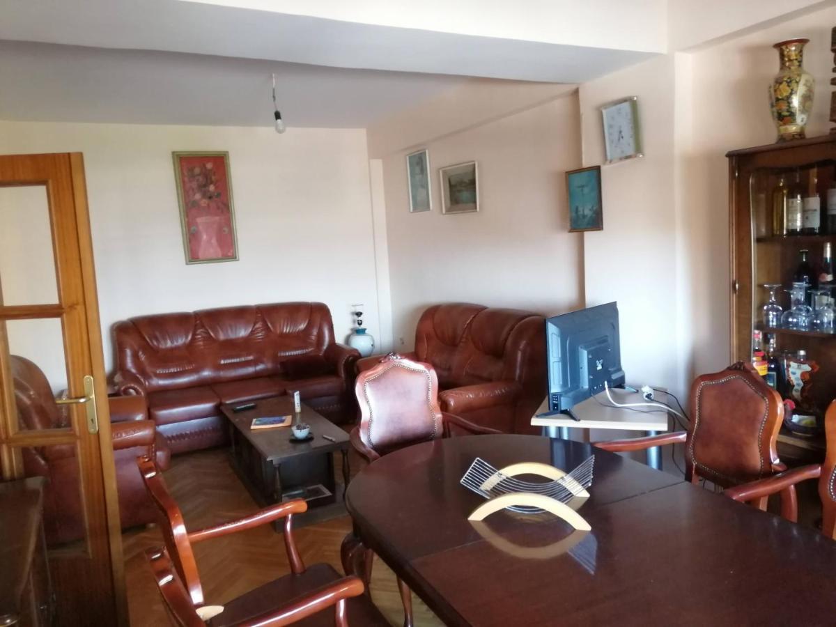 Centar Apartments Skopje Eksteriør billede